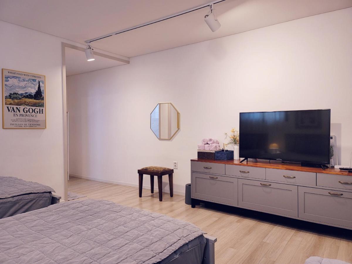 Picasso Guesthouse Mokpo Ngoại thất bức ảnh